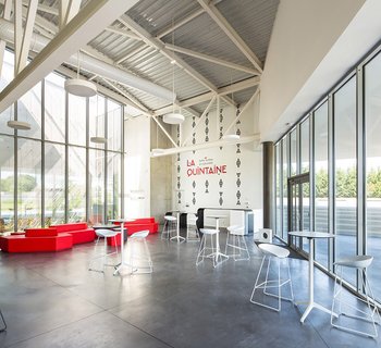 2 - Hall d'accueil.jpg